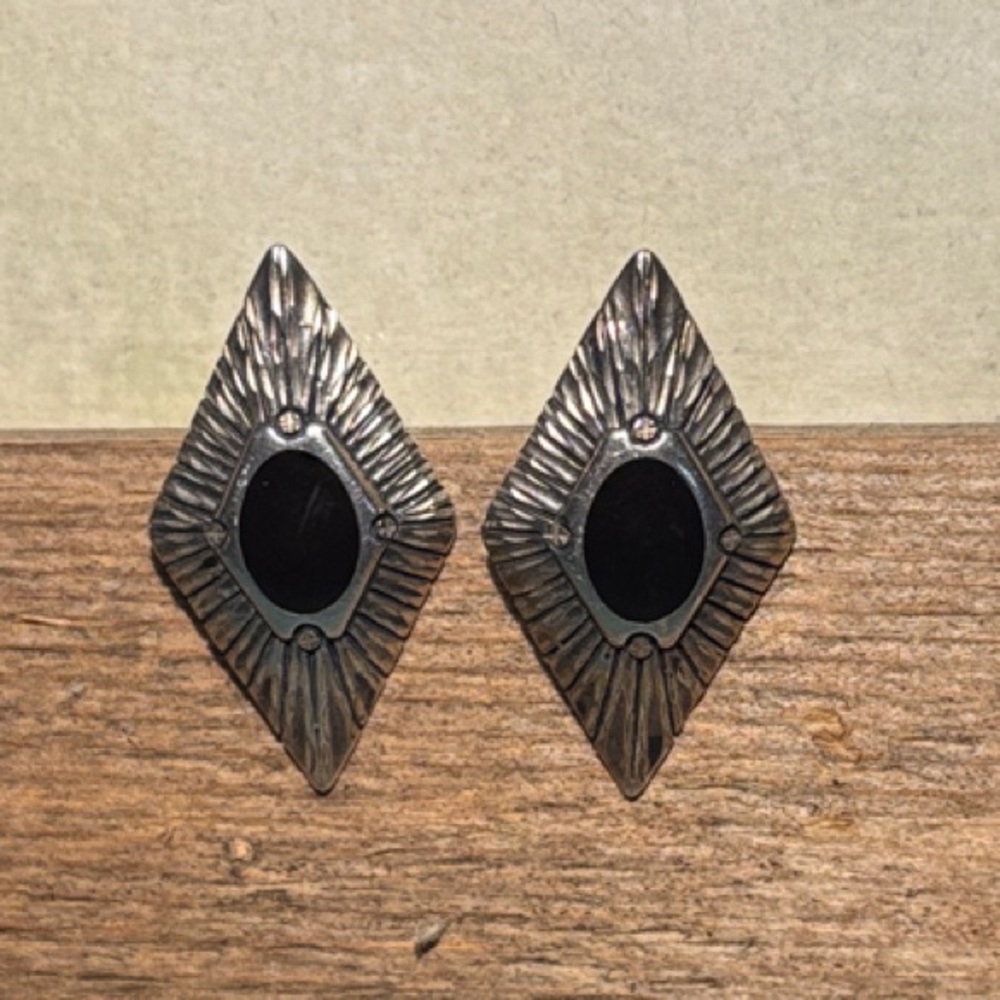 Navajo Black Onyx and Sterling Silver Diamond-Shaped Earrings